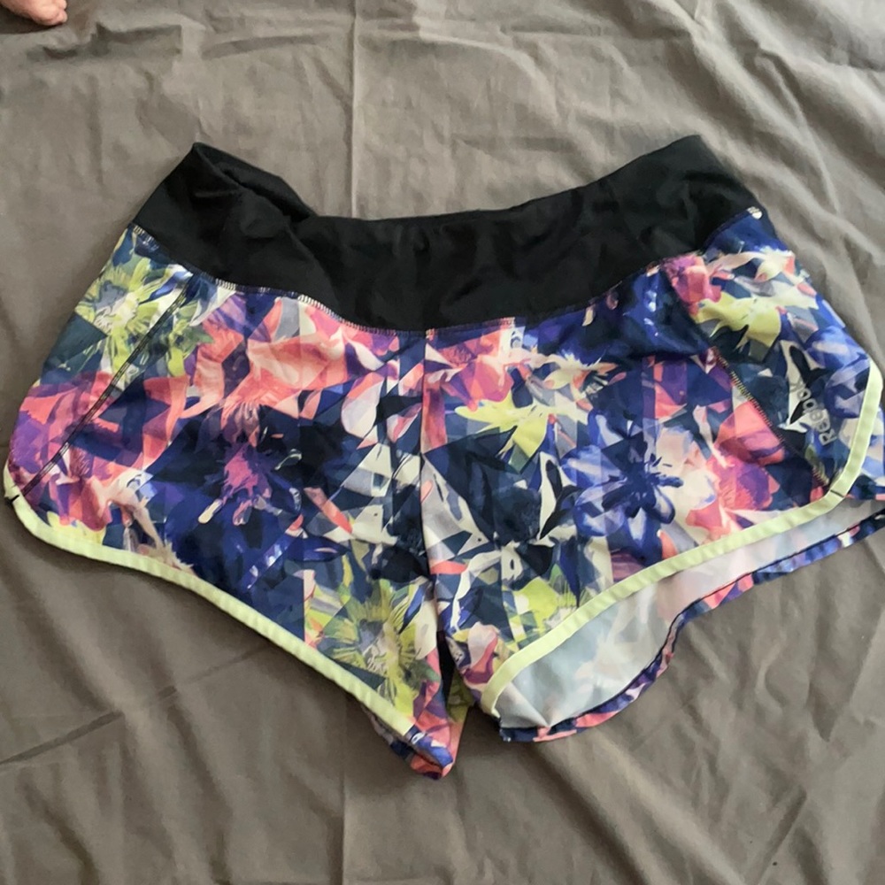 Women’s Reebok CrossFit shorts size Medium